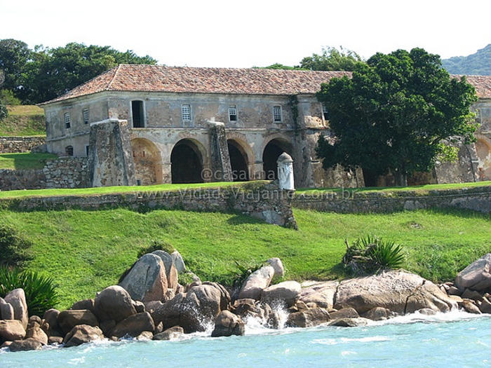 Anhatomirim Island in Santa Catarina