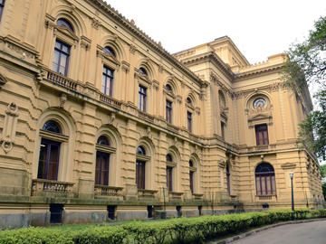 Ciencias Naturais Museum